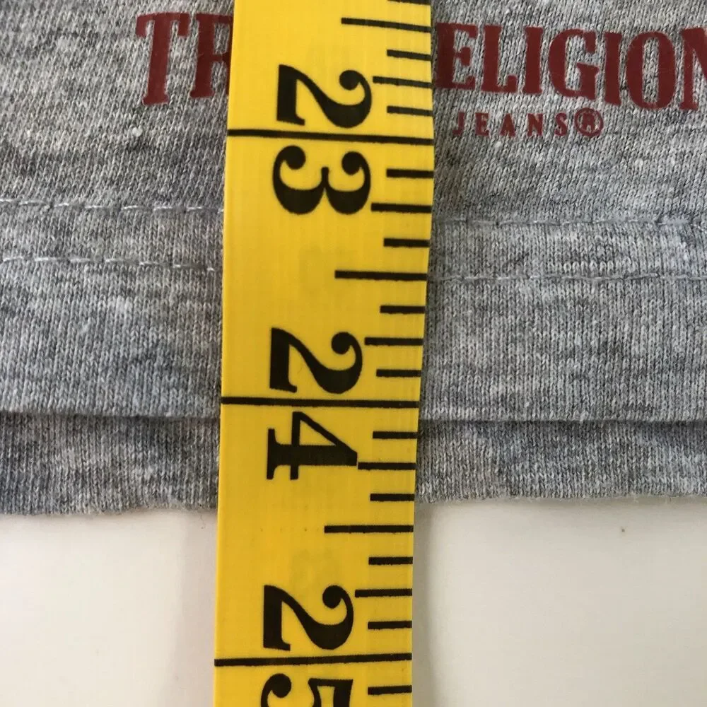 True Religion Mens Heather Gray V-Neck Short Sleeve T-Shirt Red Logo Size Large